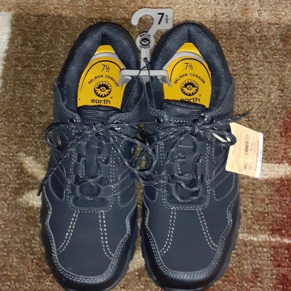 Earth Spirit sneakers